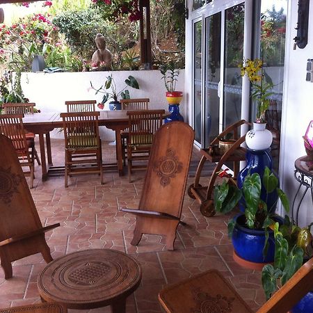 Corbeille D'Or Bed and Breakfast Σαιν-Λουί Εξωτερικό φωτογραφία